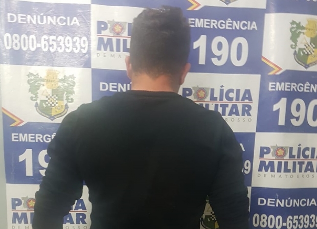 Homem acusa garom de roubo, agride gerente do Ditado Popular e acaba preso pela PM