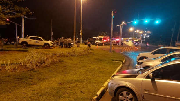 Seis motoristas so presos em blitz da Lei Seca na avenida Fernando Corra