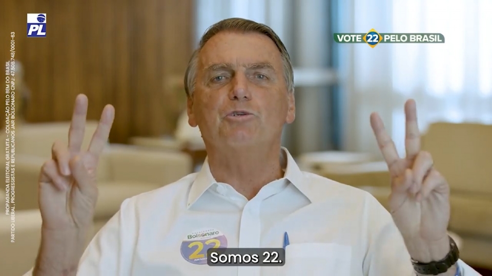 Bolsonaro grava vdeo se desculpando aos eleitores cuiabanos e conclama para votao; veja vdeo