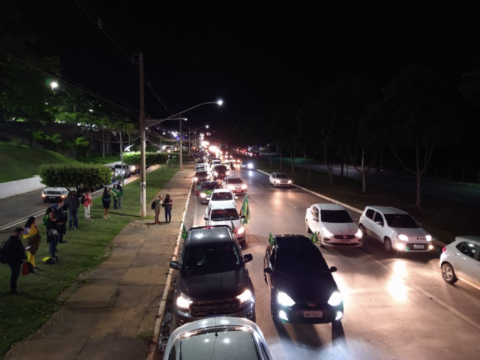 Cuiab e VG: Motoristas e motociclistas fazem carreata em prol de Bolsonaro; veja vdeo