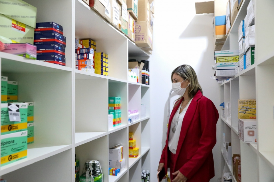 Mais de R$ 5 milhes so utilizados para compra de medicamentos para Sade de Cuiab; material chega em trs dias