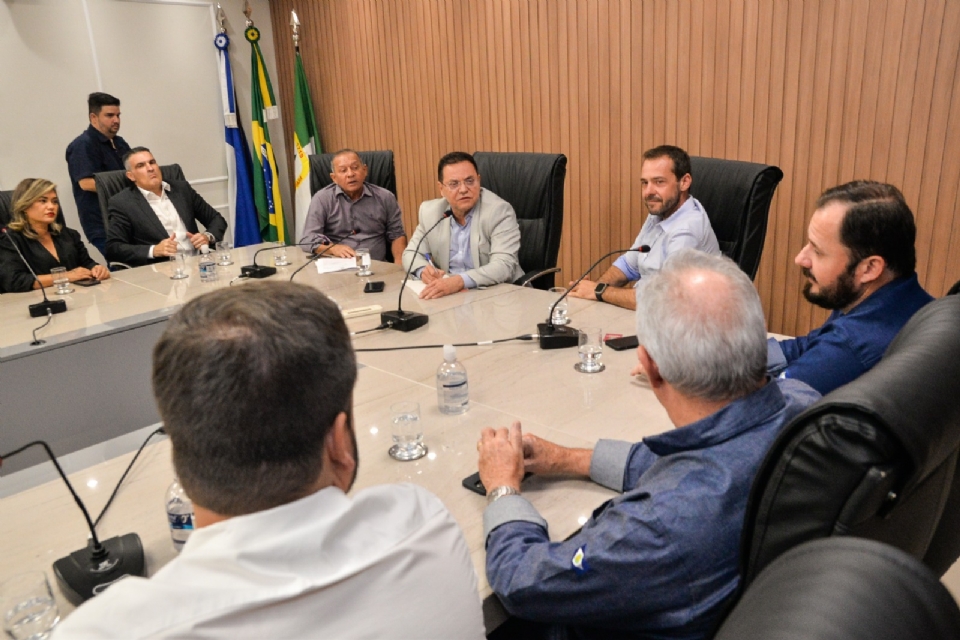 Botelho discutir armazenamento e moratria da soja na Assembleia Legislativa de Mato Grosso