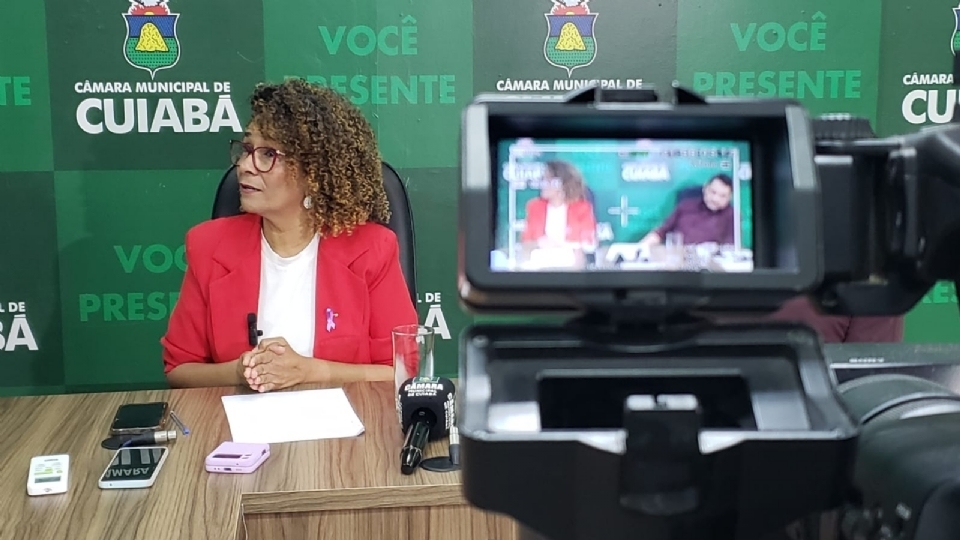 Mesmo com registro negado, campanha de Edna Sampaio  Cmara de Cuiab recebeu R$ 123 mil do PT