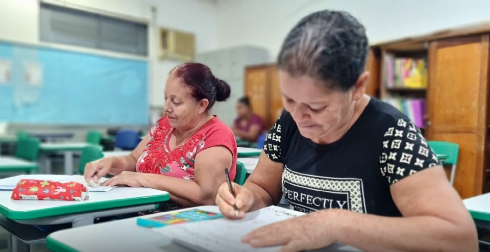 Aulas de alfabetizao de idoso entre 61 e 112 anos comeam na segunda-feira no Abrigo Bom Jesus em Cuiab