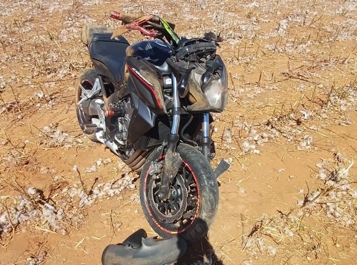 Homem morre em acidente de motocicleta em curva na rodovia MT-449
