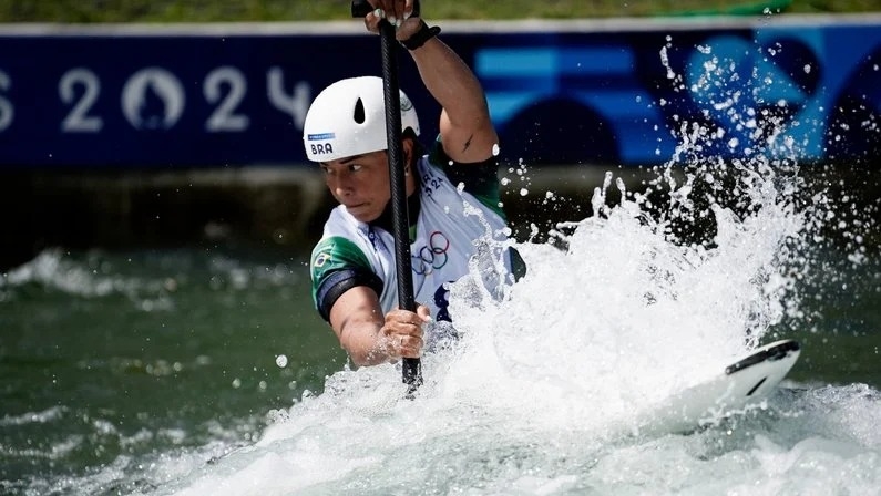 Atleta mato-grossense se classifica novamente para semifinal da canoagem slalom