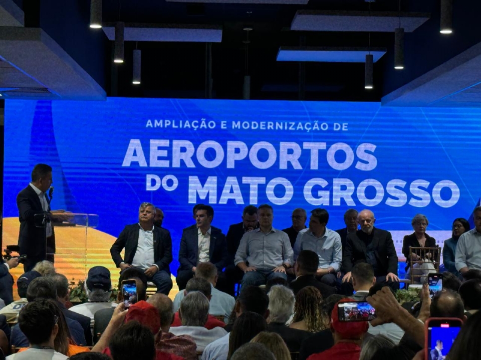 Ao lado de Lula, Mauro destaca o agro, necessidade de investimentos em infraestrutura e reclama da burocracia