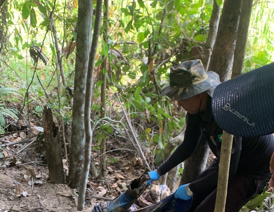 Trs pessoas so presas por envolvimento na morte de homem encontrado degolado