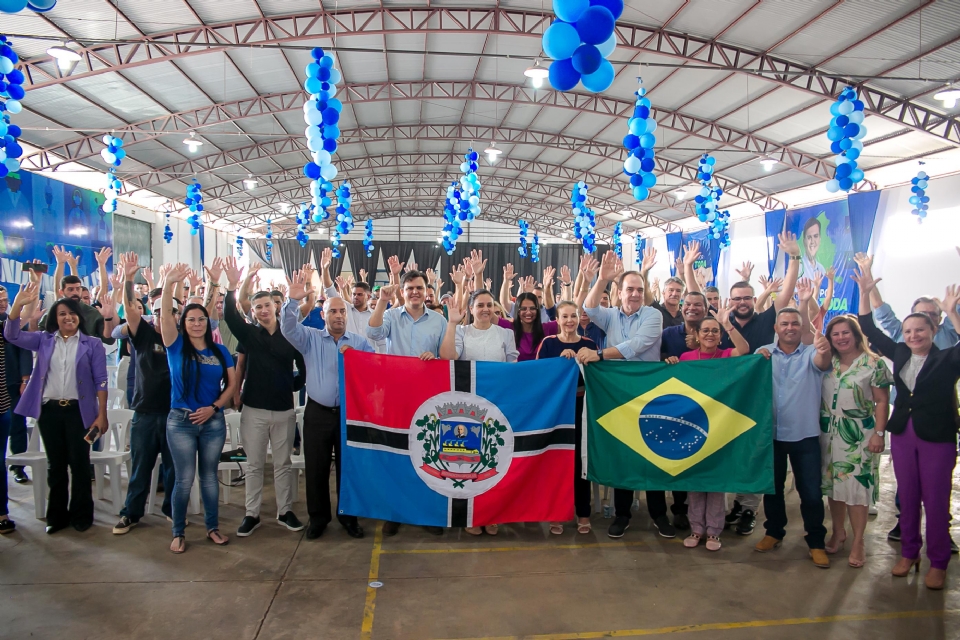 Thiago Silva inicia campanha a prefeito de Rondonpolis com cerimnia religiosa: 'nasci e cresci em bero evanglico'