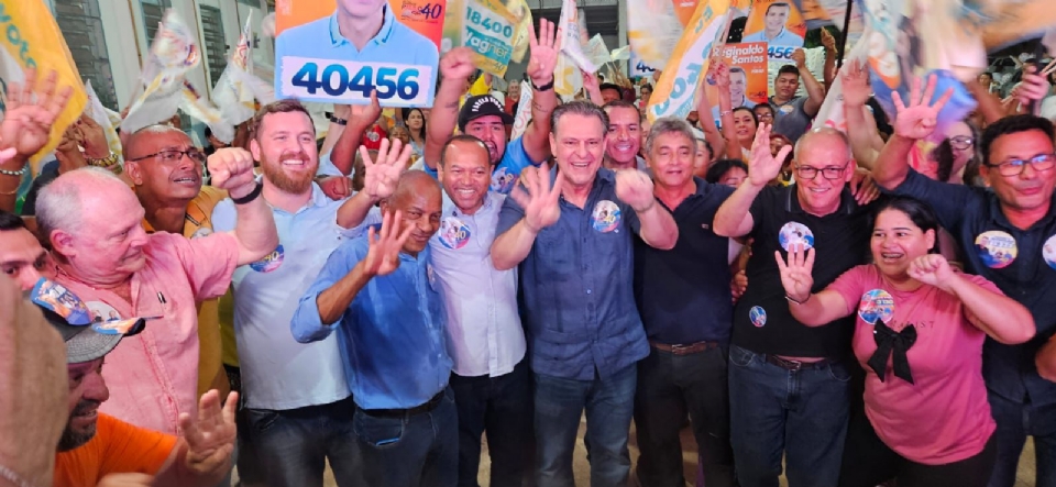 Mais de 6 mil pessoas participam de evento em apoio a Paulo Jos