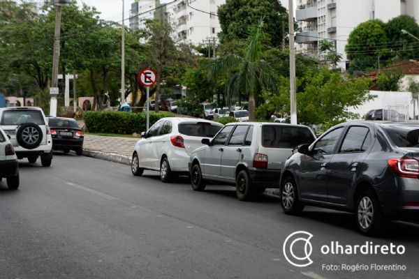 Insistncia na falta de educao