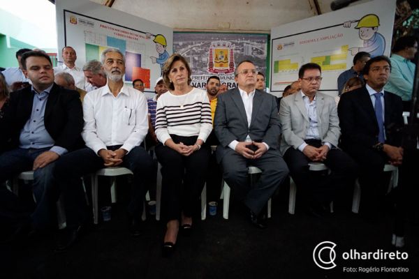 Taques diz que atraso na LDO  do jogo democrtico e Botelho admite chance de votao em extraordinria