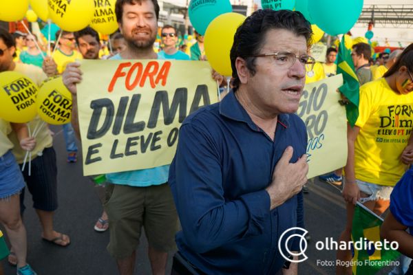 Galli afirma que Temer  mais poltico que Dilma e oxigenar cenrio: Quem fica em cima do muro  tijolo