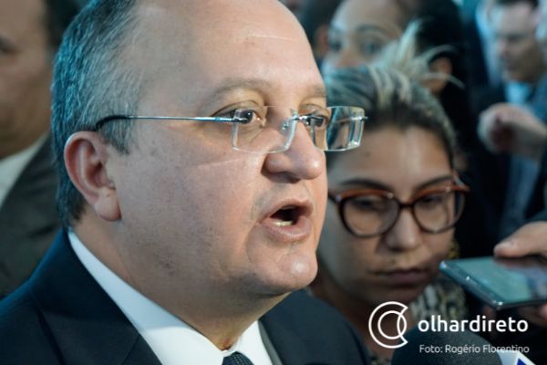 Pedro Taques afirmou que direito constitucional  greve termina quando  declarada ilegal, pelo TJMT