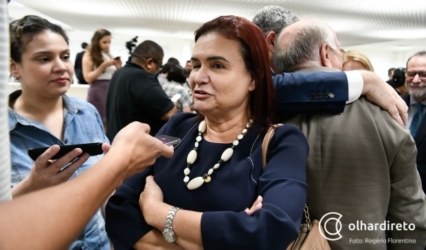 Rosa Neide diz que momento  de discusso e s no ir a encontro do PT por no estar em Cuiab
