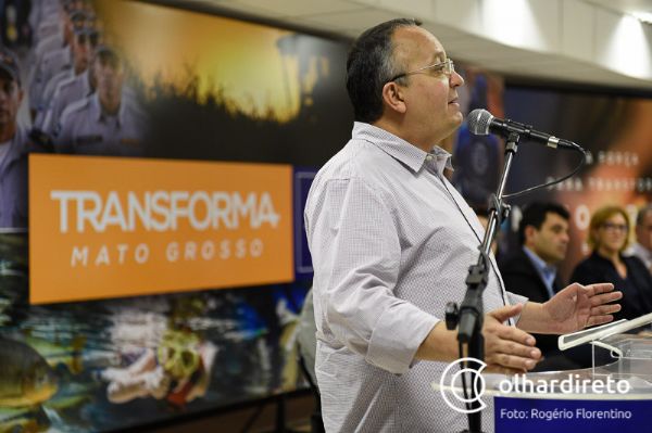 Pedro Taques confiou a Caravana da Transformao ao seu chefe de gabinete Jos Arlindo, velho amigo