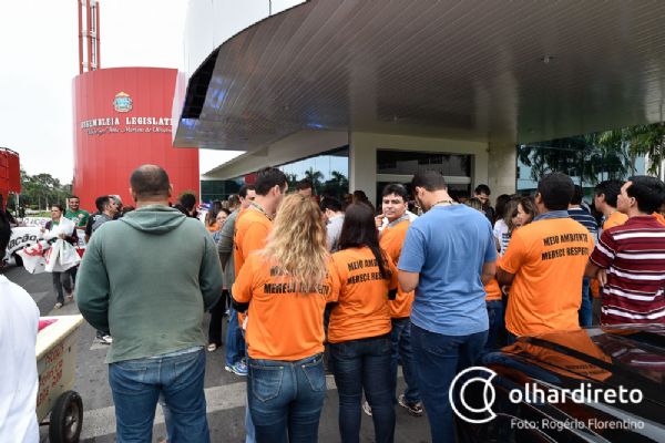 Na Grande Cuiab,   a maioria das pessoas no tem o costume de se agasalhar adequadamente, no frio.