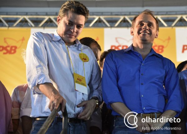 Mendes contm rebelio de candidatos a vereador do PSB e Leonardo de Oliveira assume coordenao