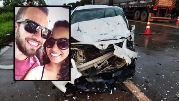Casal morre e outros trs ficam feridos em acidente entre Corolla e Civic