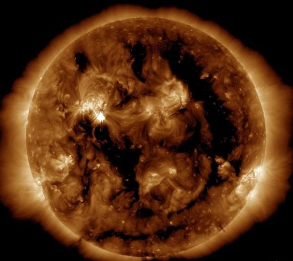 Tempestades solares devem atingir a Terra nos prximos dias