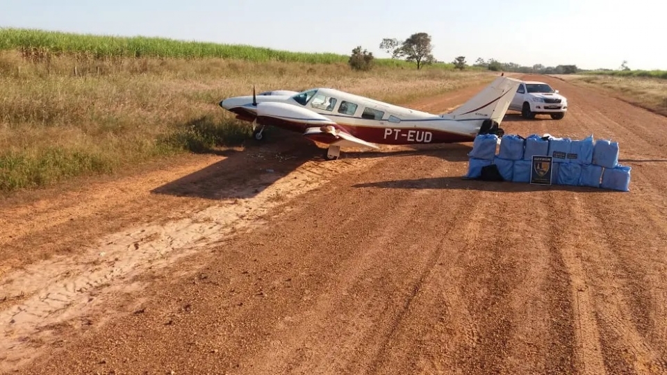 Polcia Federal prende criminosos que usavam aeronave para o trfico internacional; sequestro de R$ 40 milhes