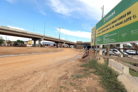 Infiltrao e problema em pilar adiam entrega de viaduto para 2021