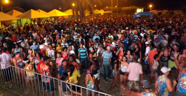 Tradicional carnaval de Livramento  cancelado cerca de 4 horas antes da folia comear