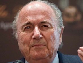 Blatter critica realizao da Eurocopa 2020 em vrios pases: Perde a alma