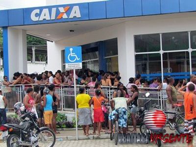Boato sobre fim do Bolsa Famlia gera tumulto em lotricas de Salvador