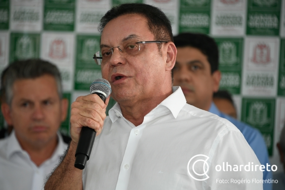 Botelho fala em parceria para obras, mas descarta pedir ajuda do governo para sanar dvidas de Cuiab: 