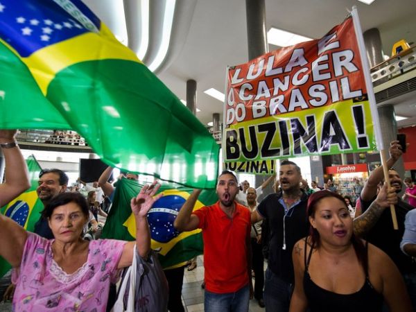 Analistas nos EUA descartam risco de 'venezuelizao' aps ao contra Lula