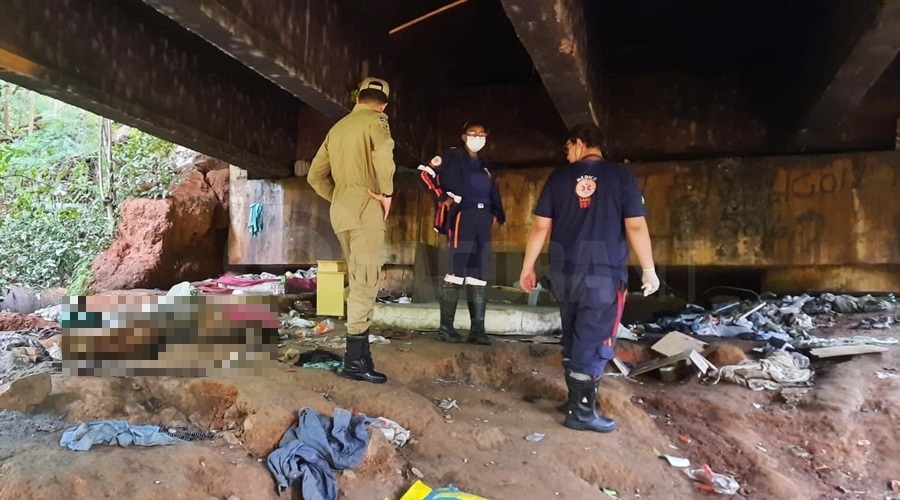 Corpo de homem de 35 anos  encontrado embaixo de ponte em cidade de MT