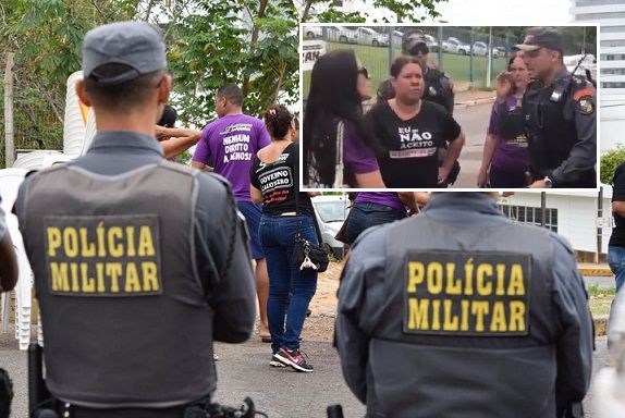 ​Vdeo registra momento em que PM adverte manifestantes para que no bloqueiem via