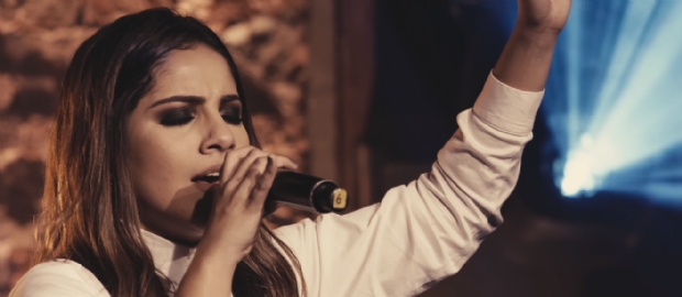 Cantora Gabriela Rocha  uma das atraes