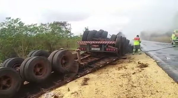 O motorista fora socorrido pela equipe da concessionria que administra a rodovia