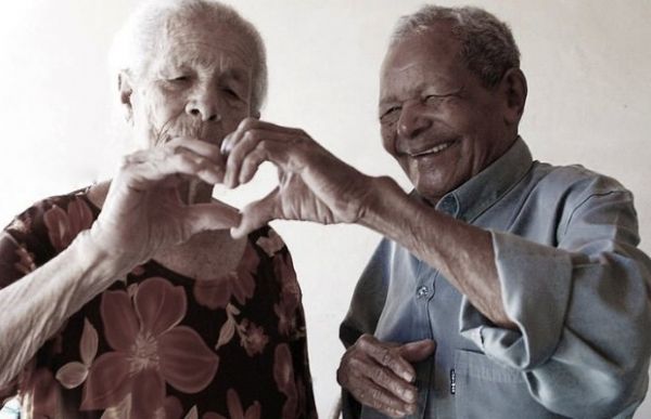 Casados h 70 anos, idosos fazem ensaio fotogrfico para celebrar amor nos 'Dias dos namorados'