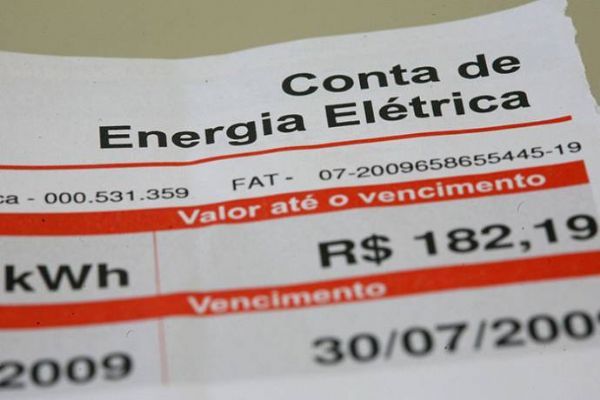 Com dvida bilionria, Cemat pode ser comprada por um real pelo grupo Energisa