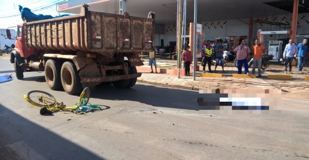 ​Ciclista de 53 anos morre atropelado por caminho caamba