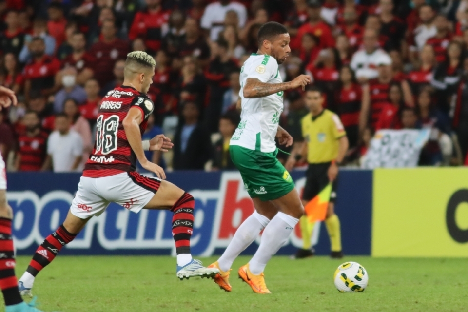 Cuiab e Flamengo se enfrentam pela quinta vez na histria; Dourado nunca venceu