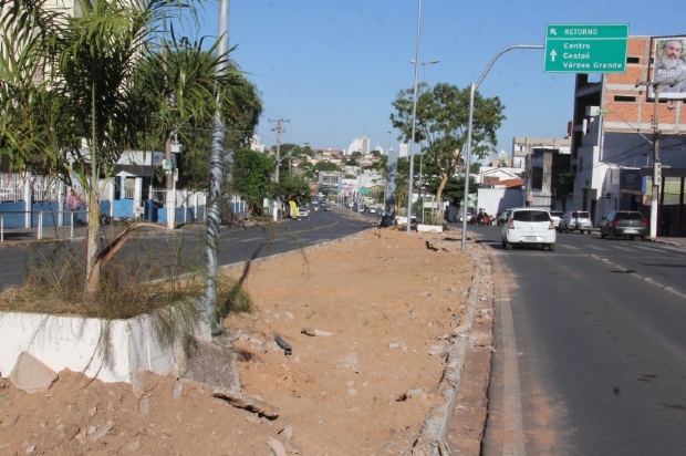 Primeira etapa da obra de revitalizao na Avenida Mato Grosso  concluda