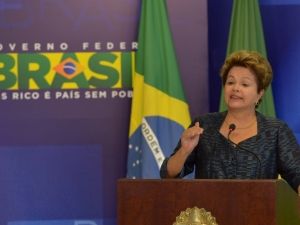 Dilma diz que terminais de uso privado vo aumentar competitividade do pas