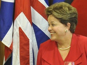 Dilma busca um Brasil da classe mdia, afirma 'Financial Times'