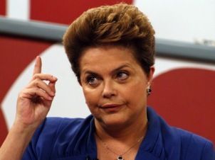 Em entrevista ao vivo no Jornal Nacional, Dilma diz que Brasil ganhou meios de se manter como pas de classe mdia
