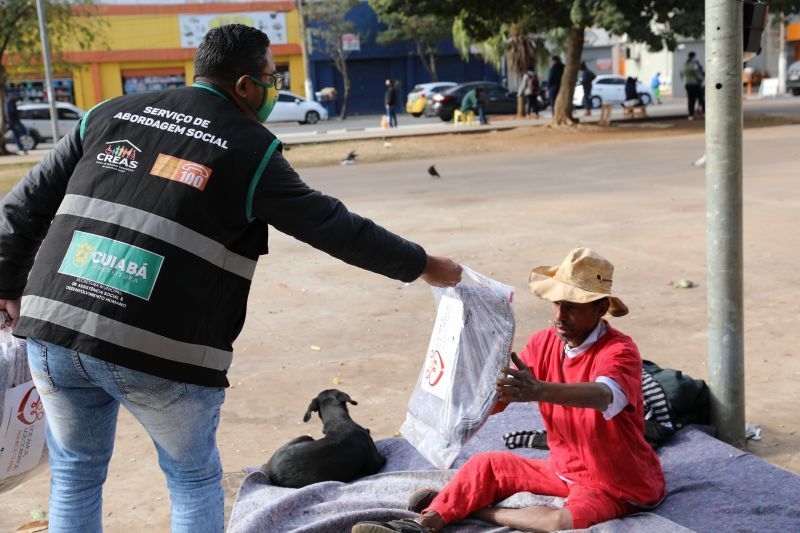 VG tem programao gratuita para pessoas em situao de rua; Cuiab garante cobertores durante dias frios