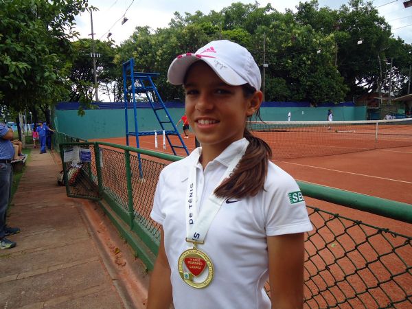 Eduarda Ferreira conquista vice campeonato na Copa Guga Kuerten