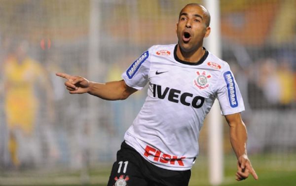 Vai, Corinthians! Sheik decide contra o Boca e a Libertadores  alvinegra;   (veja fotos)