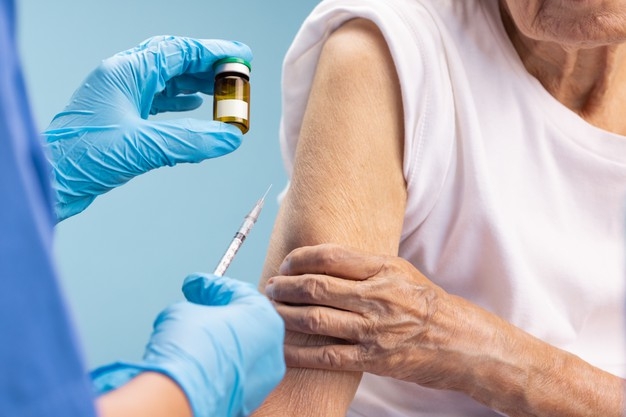 Menos da metade do pblico idoso tomou vacina de Influenza em 42 municpios de MT