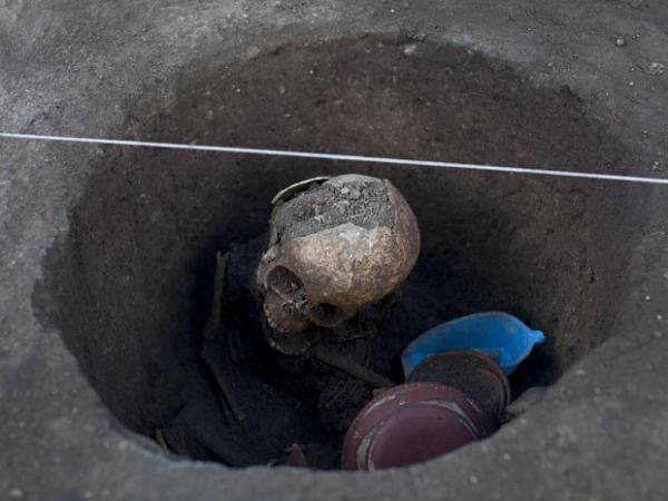 Esqueleto descoberto em stio arqueolgico na Cidade do Mxico