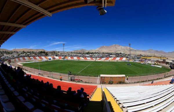 Rival do Corinthians na Libertadores tem estdio no meio do deserto do Atacama