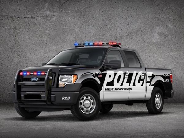 Ford mostra verso policial da F-150